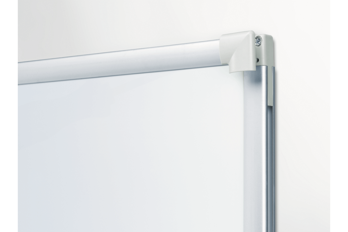 Legamaster ECONOMY whiteboard 90x120cm 
 - Legamaster